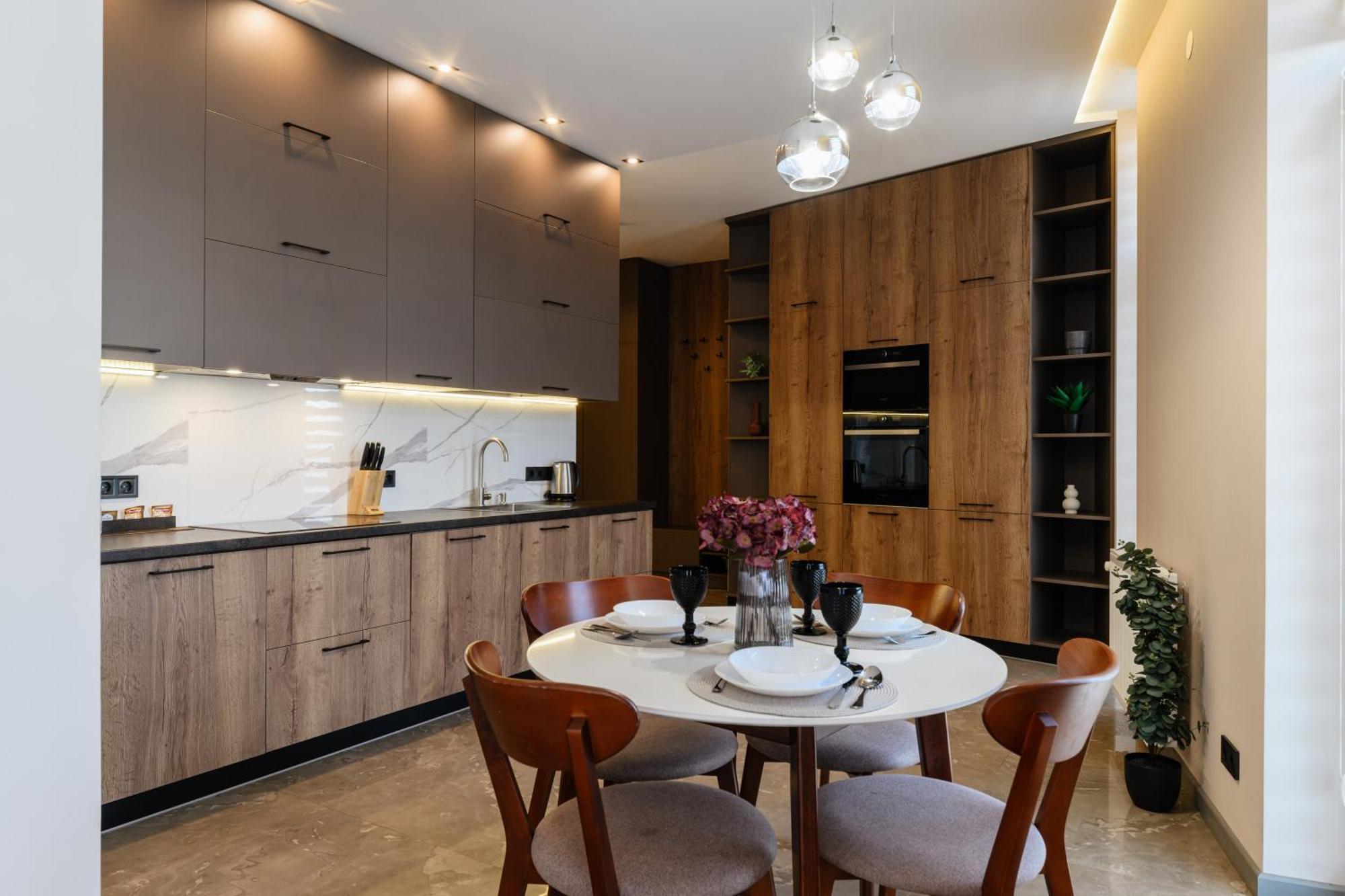 Luxury Apartments Smart House Uzhhorod Exterior photo