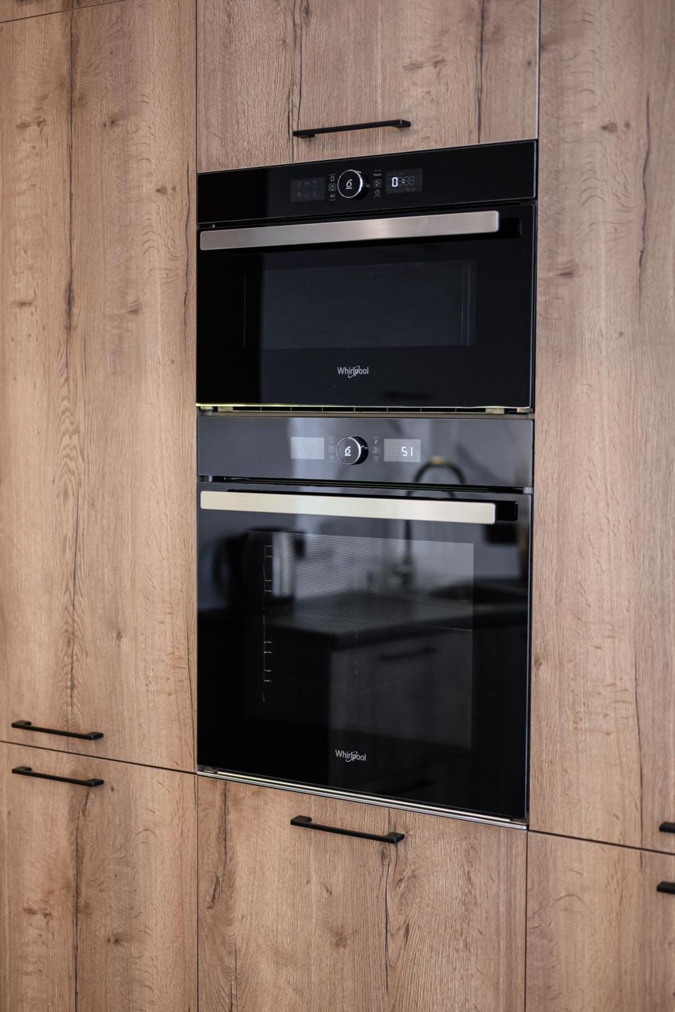 Luxury Apartments Smart House Uzhhorod Exterior photo